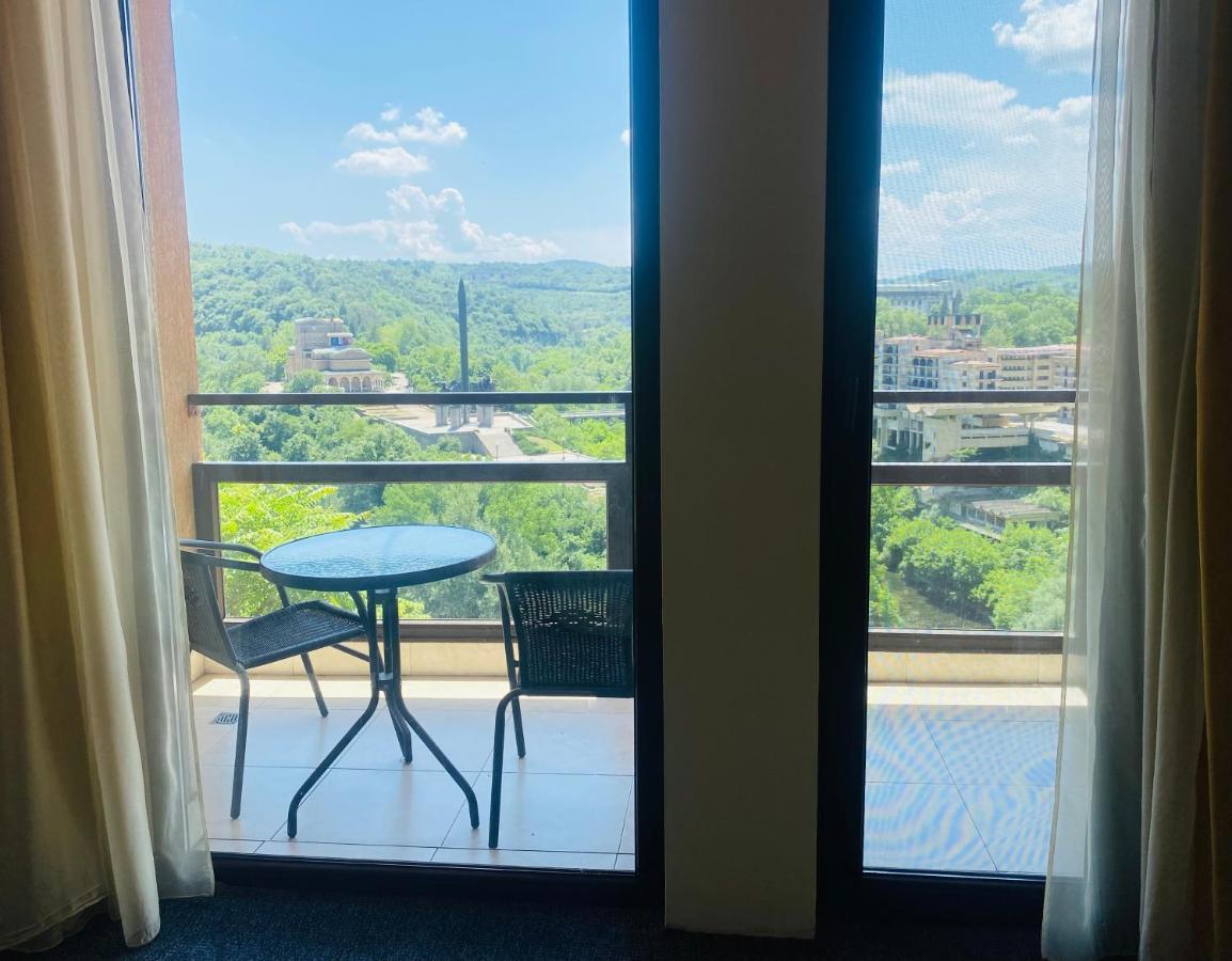 Hotel Panorama Veliko Tărnovo Esterno foto