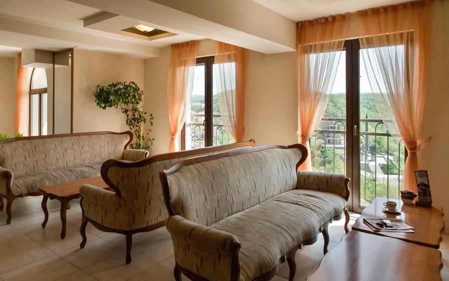 Hotel Panorama Veliko Tărnovo Esterno foto