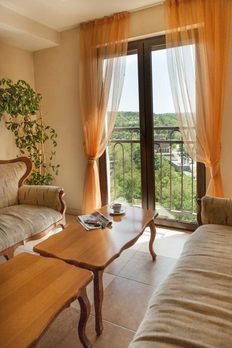 Hotel Panorama Veliko Tărnovo Esterno foto
