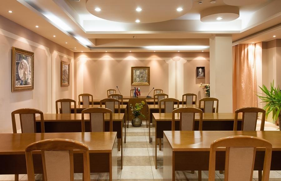 Hotel Panorama Veliko Tărnovo Esterno foto